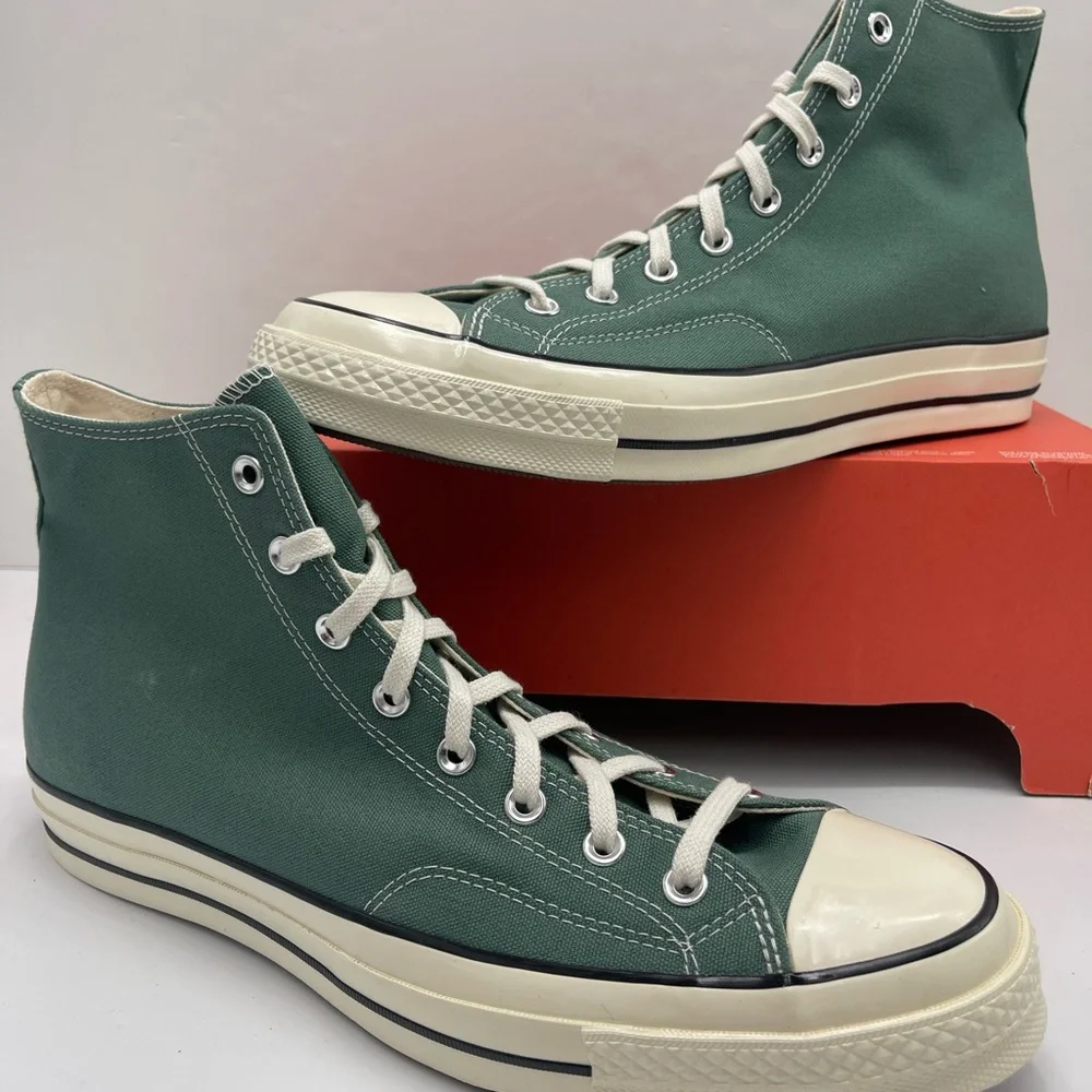 Converse Men's A06521C CHUCK 70 HI ADMIRAL ELM/EGRET/BLK Green High-Top Sneakers